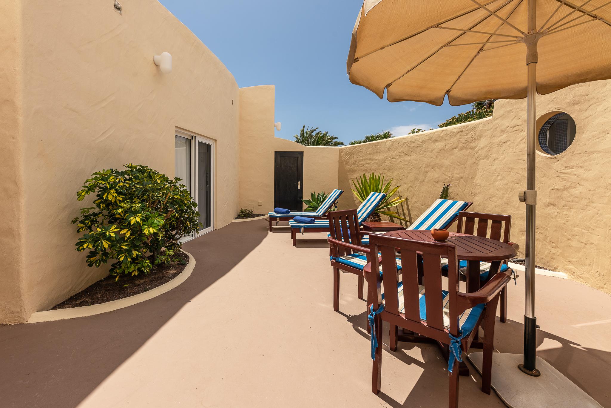 קוסטה קלמה Hotel Livvo Risco Del Gato Suites מראה חיצוני תמונה