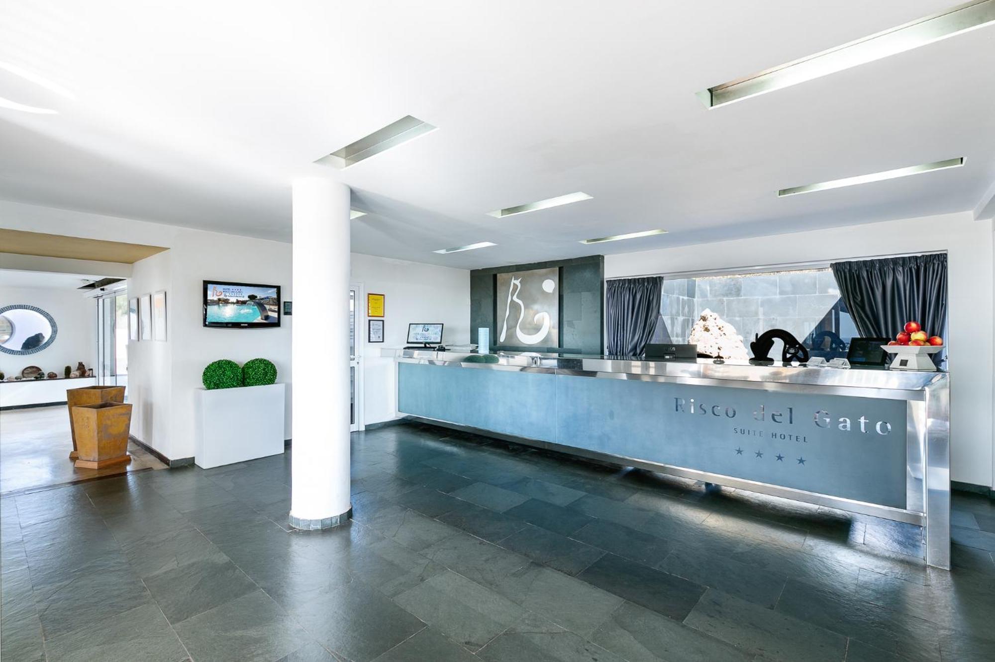 קוסטה קלמה Hotel Livvo Risco Del Gato Suites מראה חיצוני תמונה