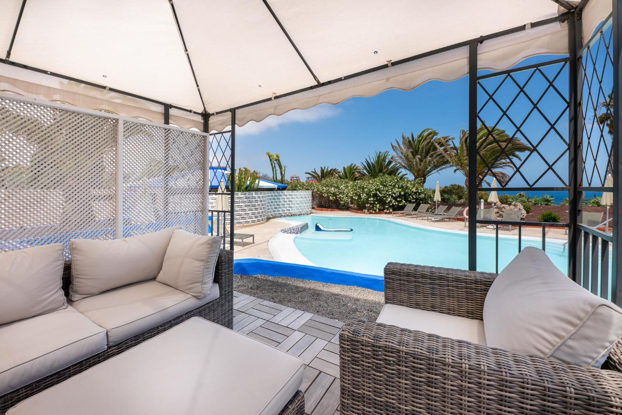קוסטה קלמה Hotel Livvo Risco Del Gato Suites מראה חיצוני תמונה